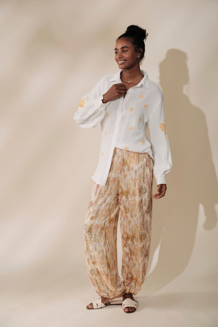 Koli Pant Gold