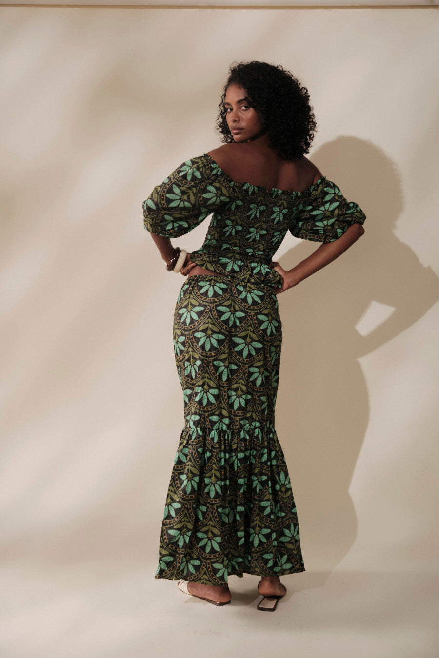 Kai Skirt Palm